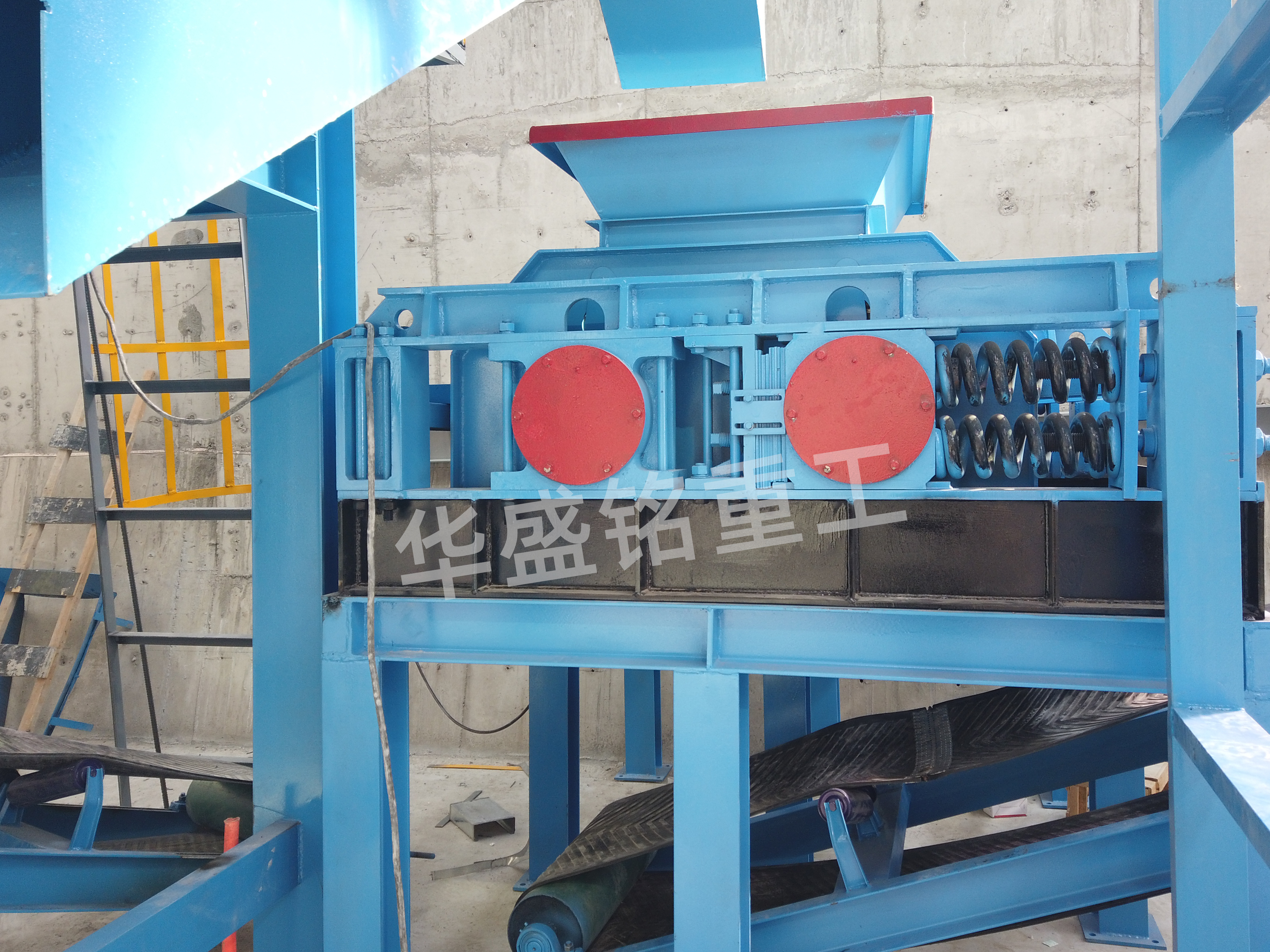 雙齒輥式破碎機(jī),雙齒輥破碎機(jī)廠(chǎng)家,雙齒輥式破碎機(jī)價(jià)格